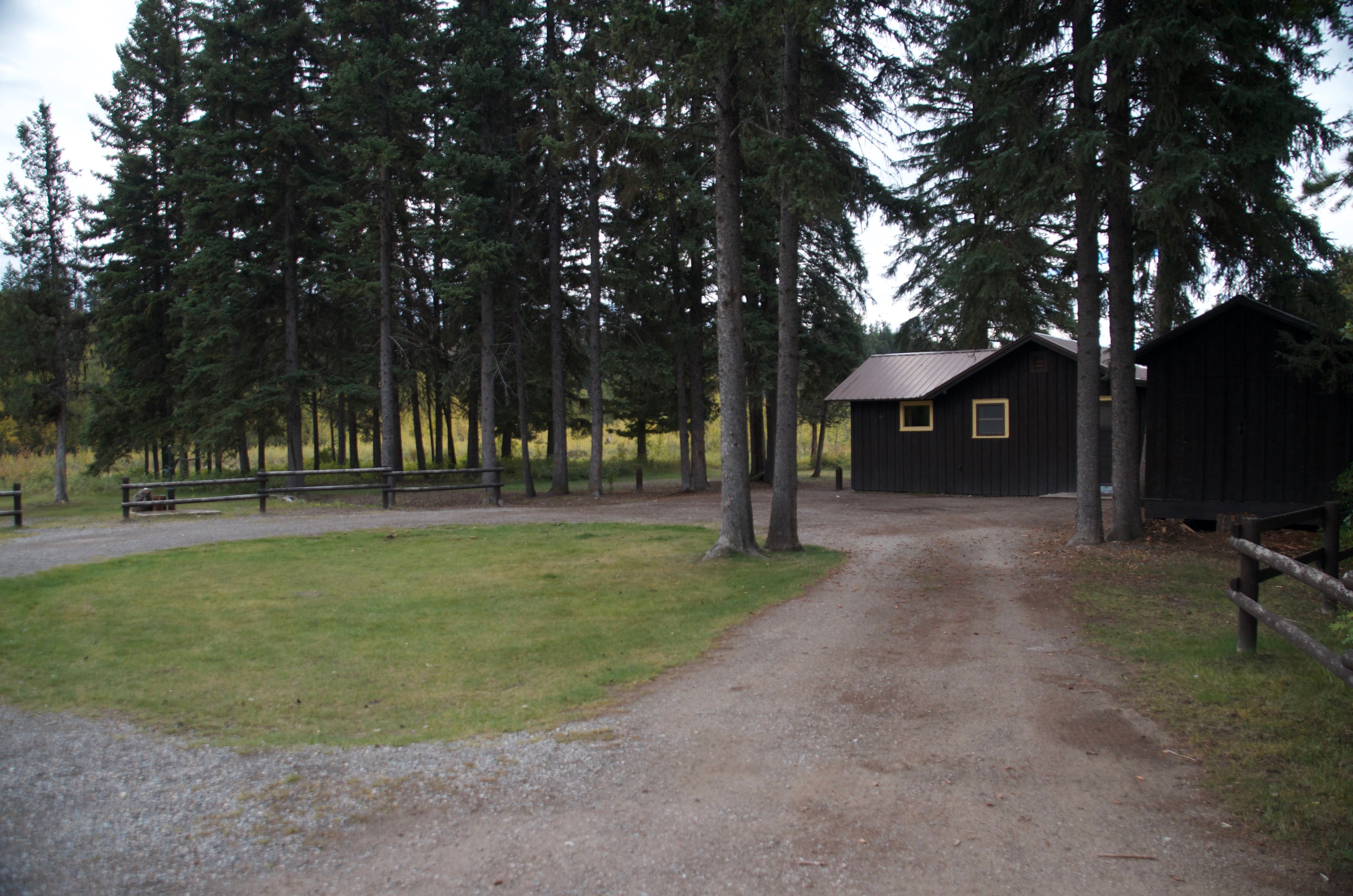Ben Rover Cabin driveway and approach