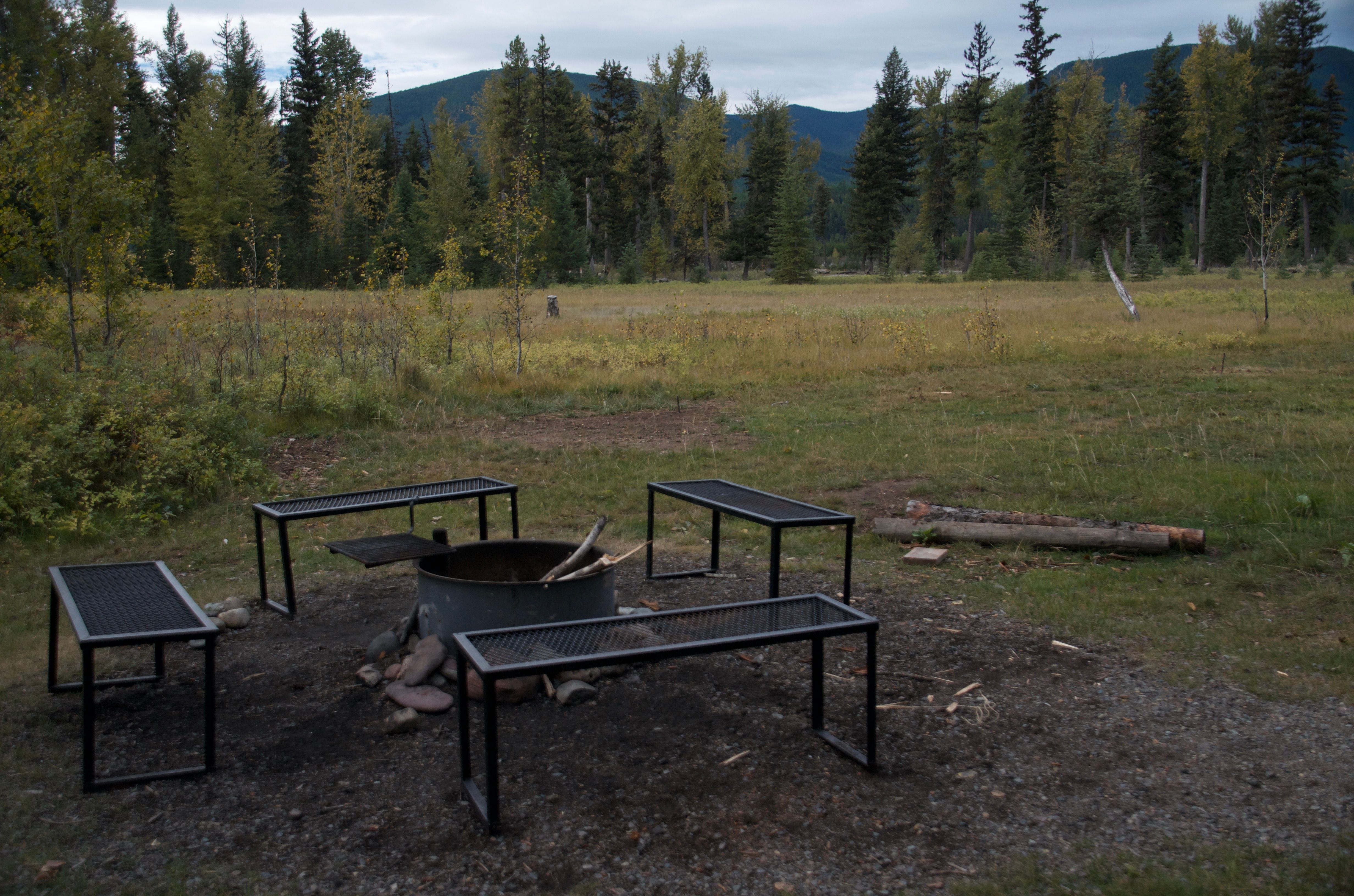 Ben Rover Cabin fire pit with Livingston Range in the background