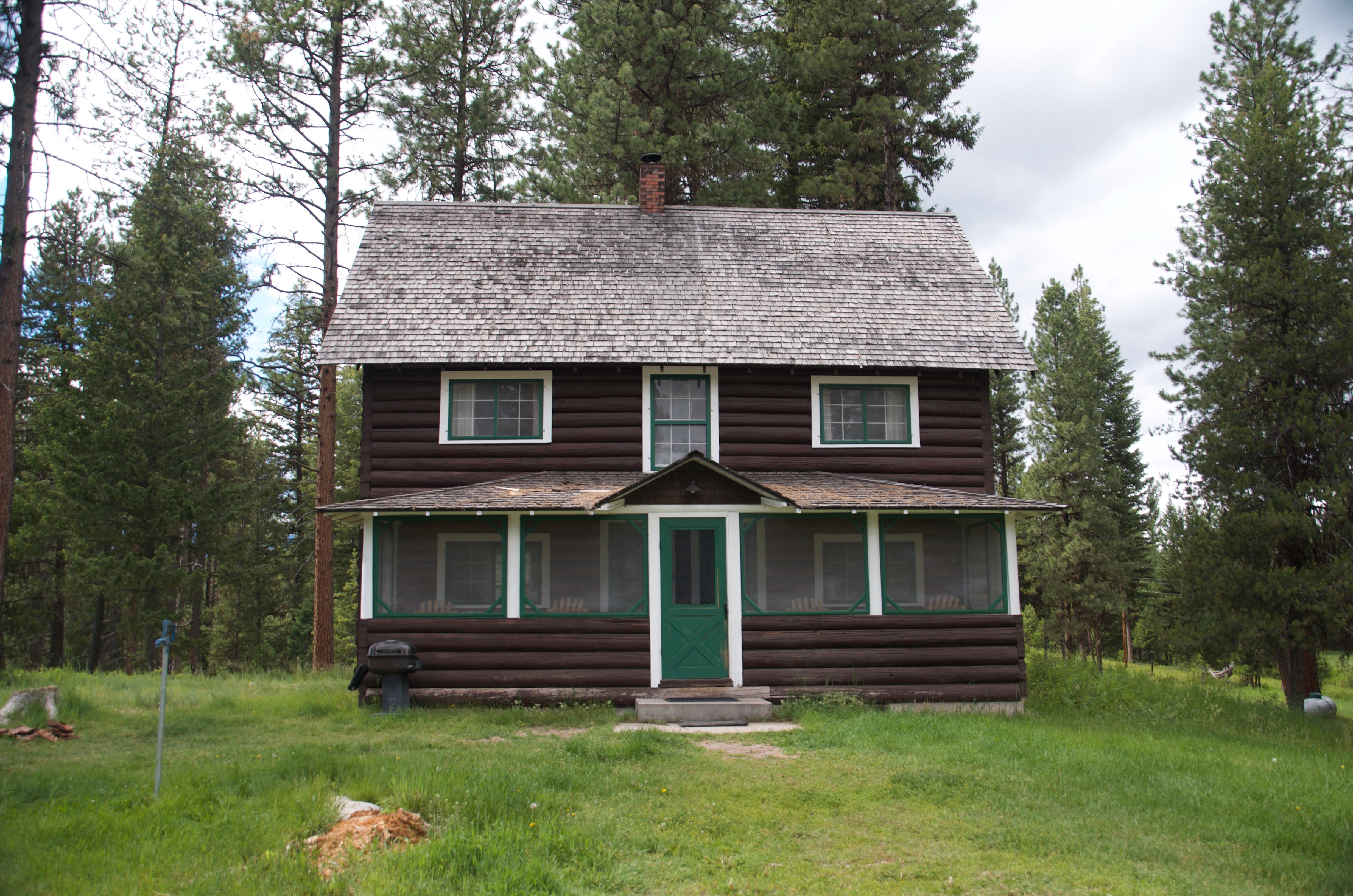 Featured image for Old Condon Ranger Station