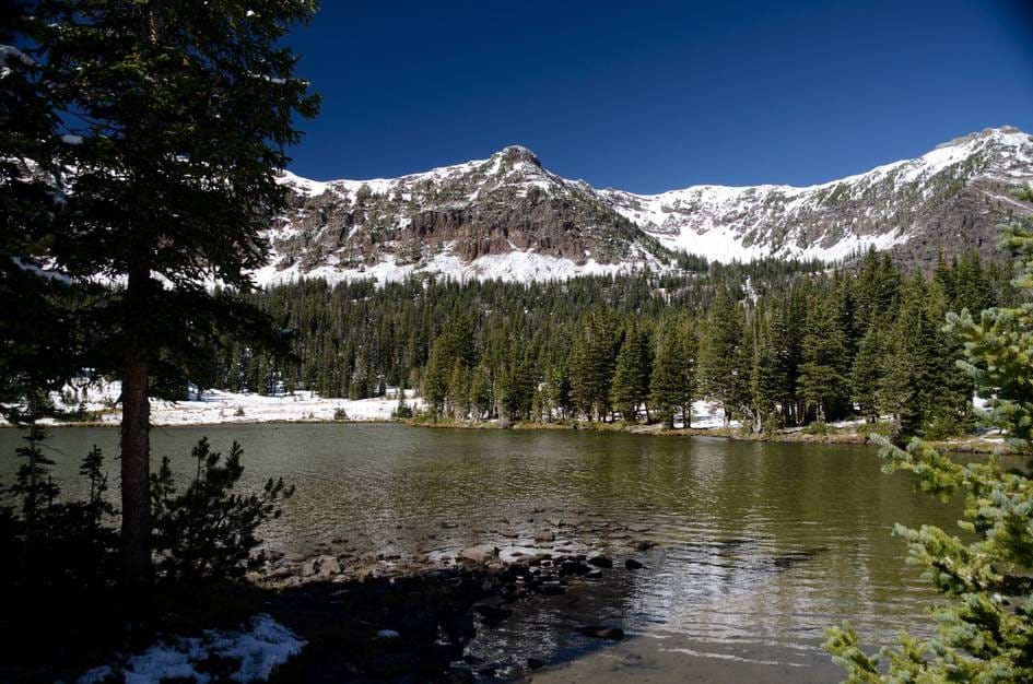 Featured image for Emerald & Heather Lakes hike